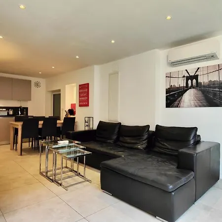 Le Patio Du Pecheur By Booking Guys Apartment