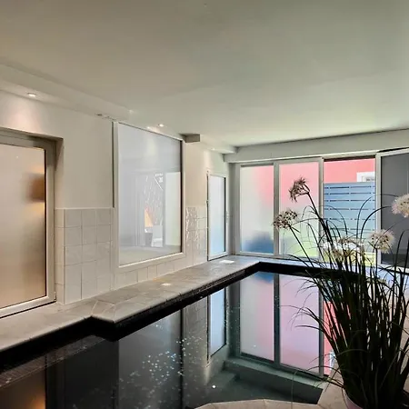 Apartment Le Patio Du Pecheur By Booking Guys *