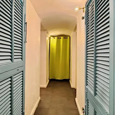 Apartment Le Patio Du Pecheur By Booking Guys *